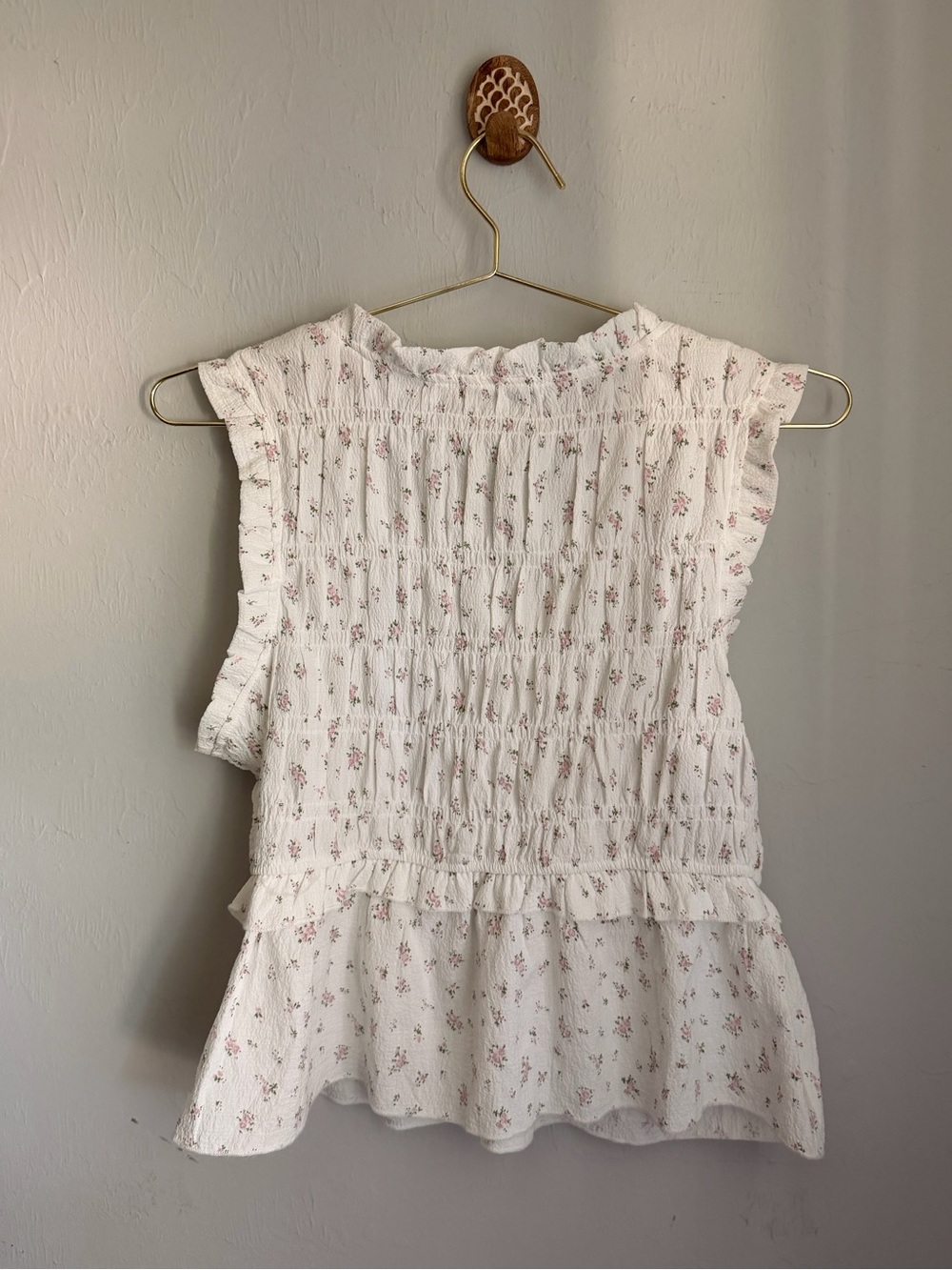 American Flirt White Floral Tie-Front Smocked Camisole - Picture 3 of 3